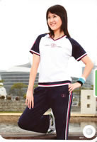 女款運(yùn)動t恤